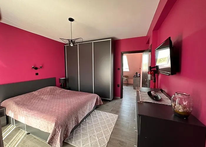 Sea Sky View 公寓 巴尔奇克