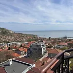 Apartment Sea Sky View *