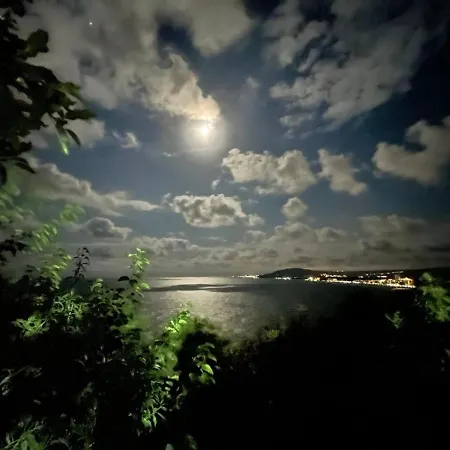 Sea Sky View Apartamento *