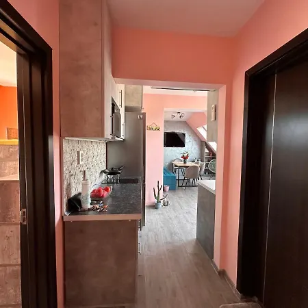 Sea Sky View Апартаменти *