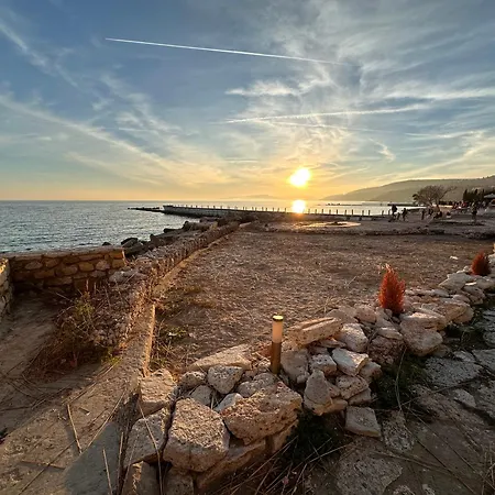 Апартаменти Sea Sky View