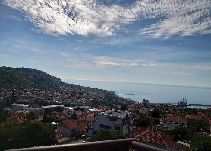 Apartment Sea Sky View
